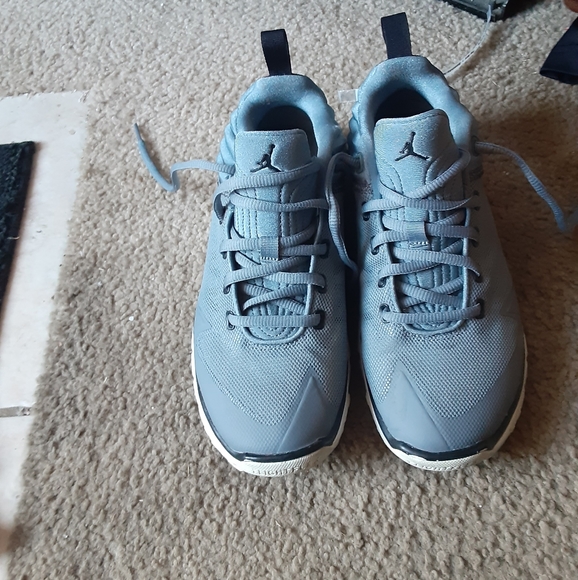 Jordan Shoes - Gray and black Jordans. 6.5Y